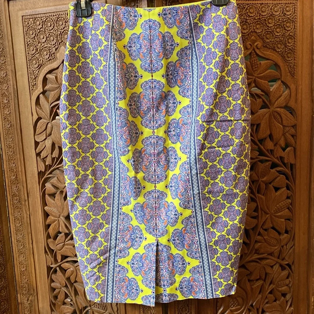 NWT - The Limited - Multicolor Pencil Skirt - Picture 3 of 9